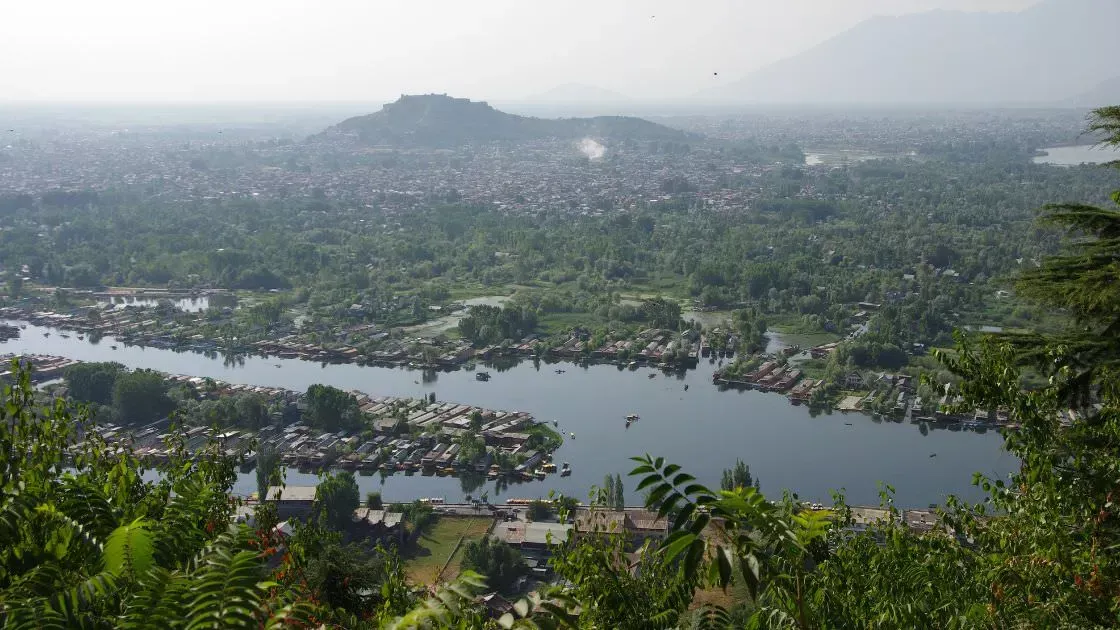 Srinagar - the Venice of the East